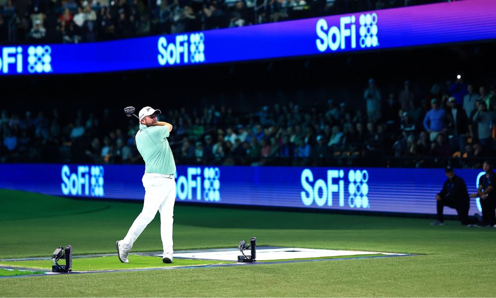 在国内崭露 在国内崭露